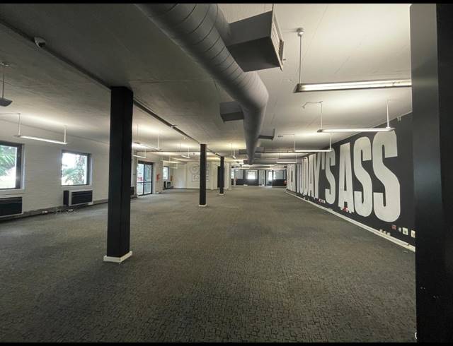 2,859M² OFFICE TO LET IN BRYANSTON